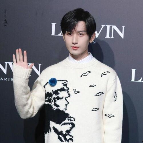 成毅吃瓜娱乐,揭秘娱乐圈幕后故事